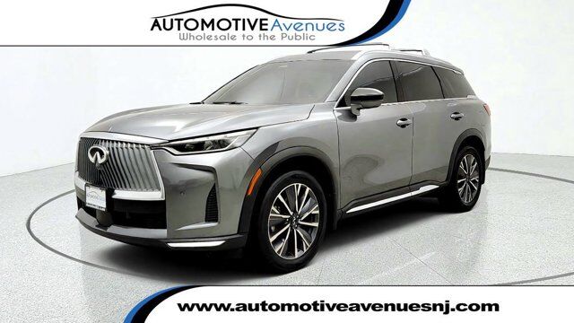 2026 INFINITI QX60 LUXE