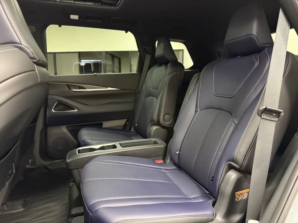 2026 INFINITI QX60 Sport — photo 1 of 4
