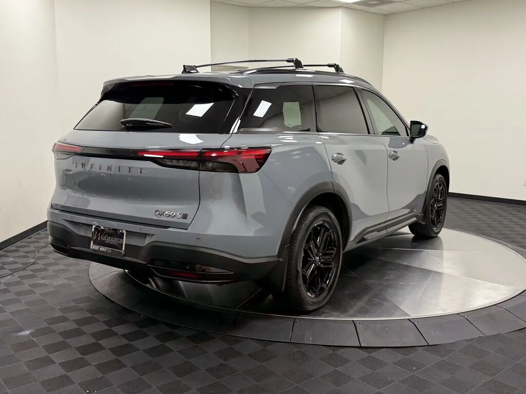 2026 INFINITI QX60 Sport — photo 1 of 7