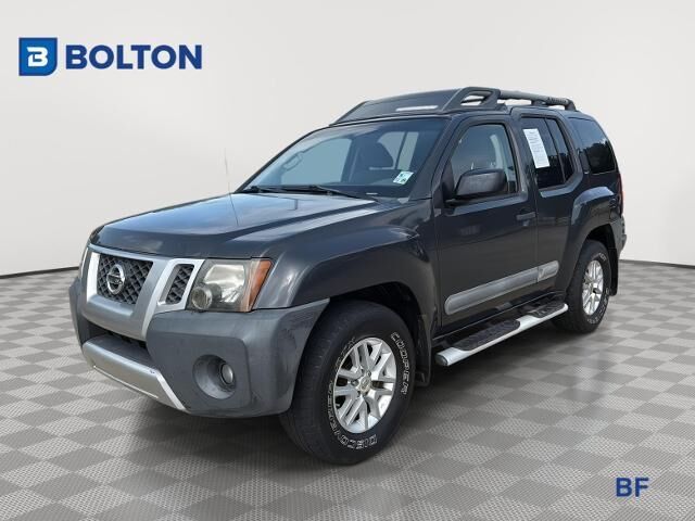 2015 Nissan Xterra S — photo 1 of 13