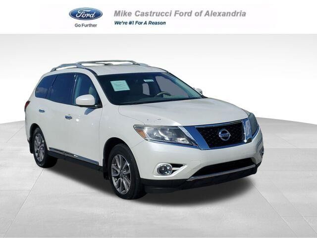 2015 Nissan Pathfinder S
