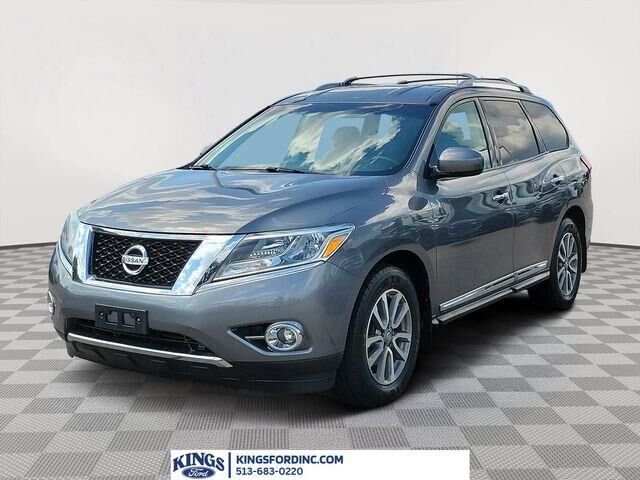 2016 Nissan Pathfinder S — photo 1 of 1