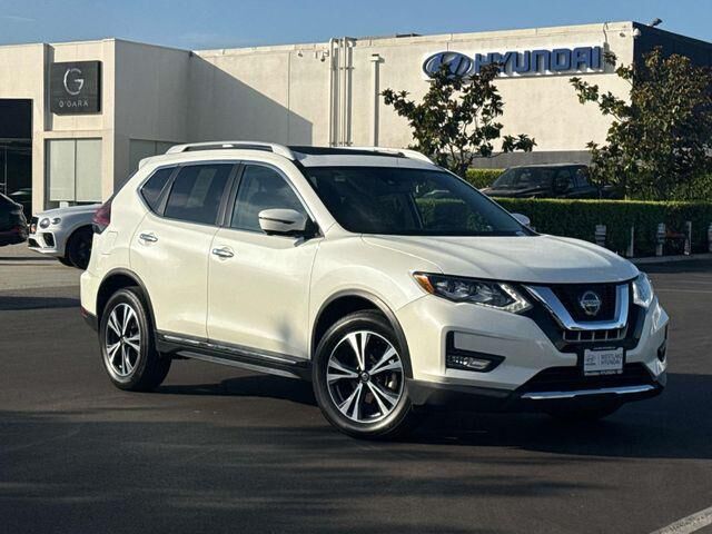 2018 Nissan Rogue SL — photo 1 of 13