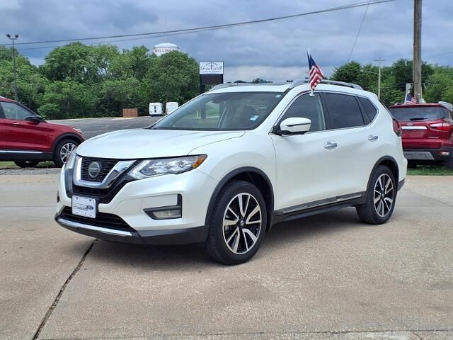 2020 Nissan Rogue S — photo 1 of 13