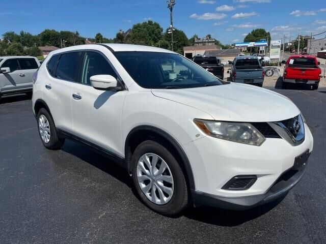 2014 Nissan Rogue S — photo 1 of 13