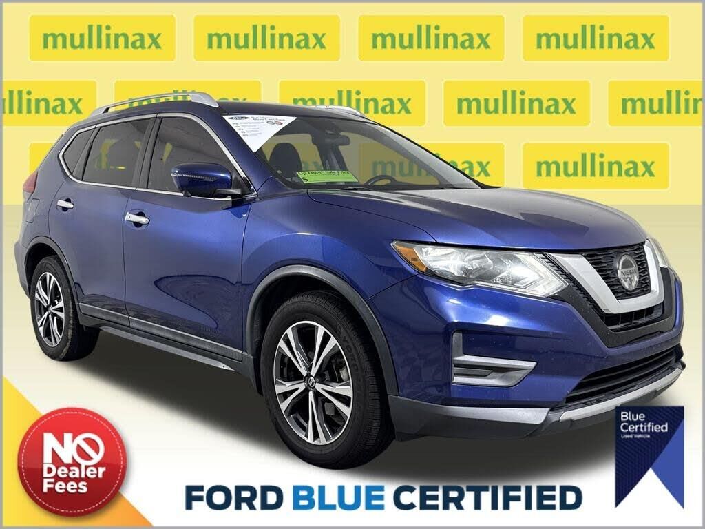 2019 Nissan Rogue S — photo 1 of 1