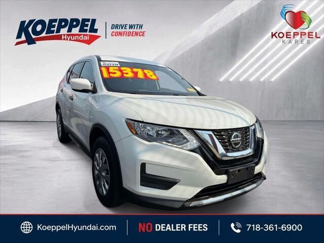 2019 Nissan Rogue S — photo 1 of 26