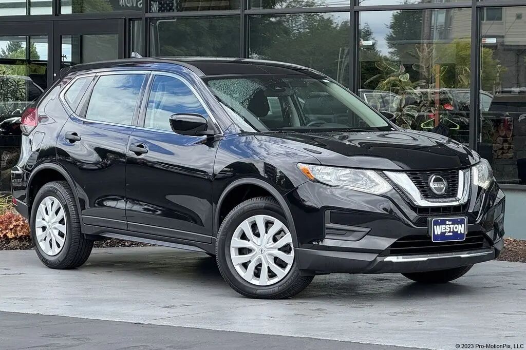 2020 Nissan Rogue S — photo 1 of 26