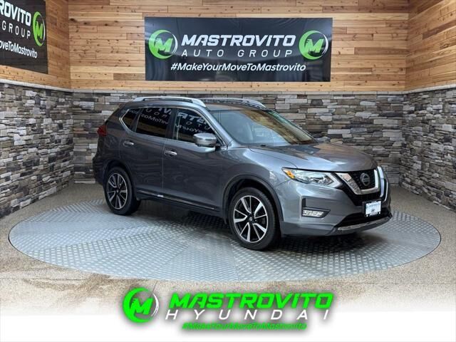 2019 Nissan Rogue SL — photo 1 of 1
