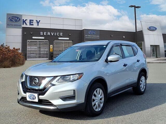 2019 Nissan Rogue S — photo 1 of 1