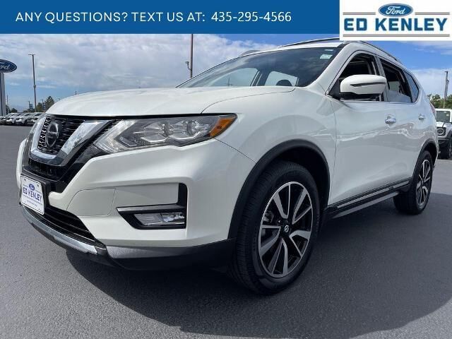 2020 Nissan Rogue S — photo 1 of 11