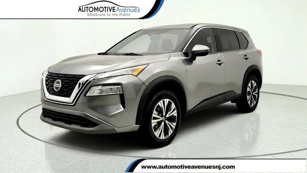 2021 Nissan Rogue SV — photo 1 of 17
