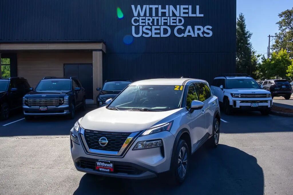 2021 Nissan Rogue SV — photo 1 of 13