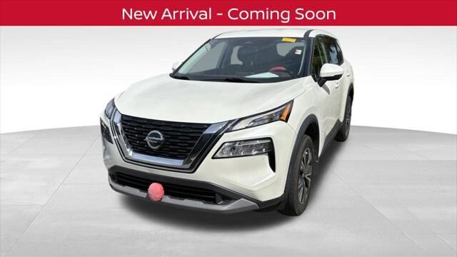 2021 Nissan Rogue SV — photo 1 of 5