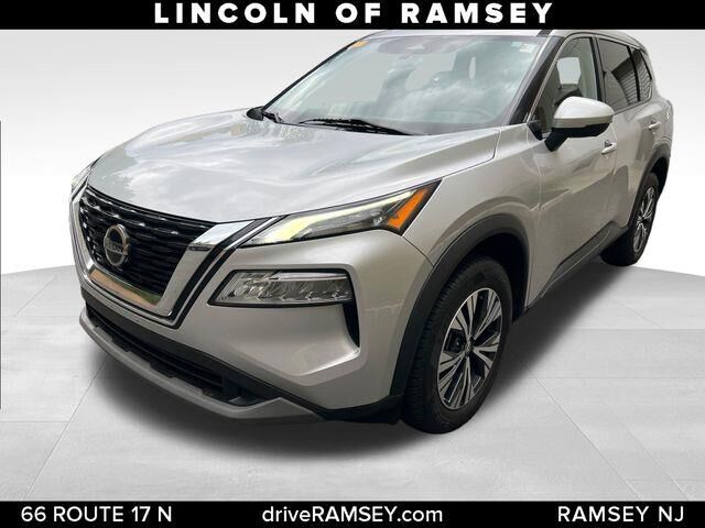 2021 Nissan Rogue SV — photo 1 of 39