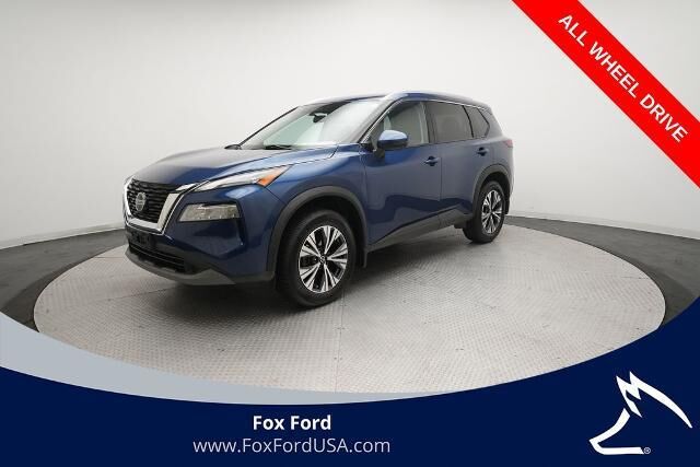 2021 Nissan Rogue SV — photo 1 of 12