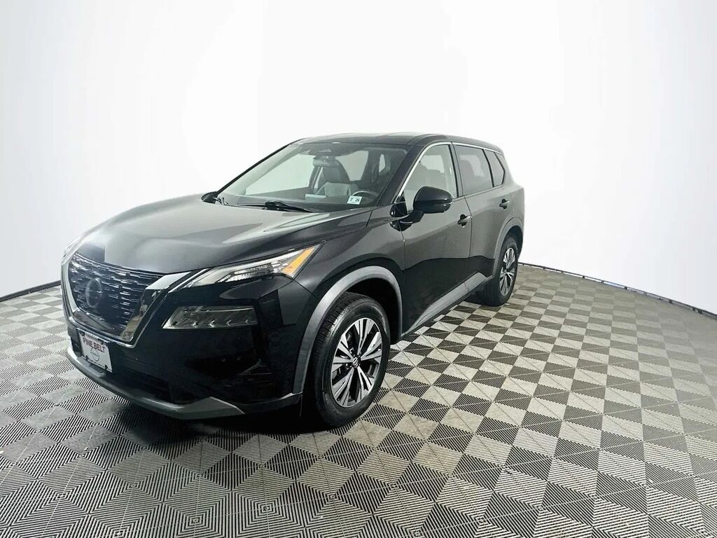 2021 Nissan Rogue SV — photo 1 of 13