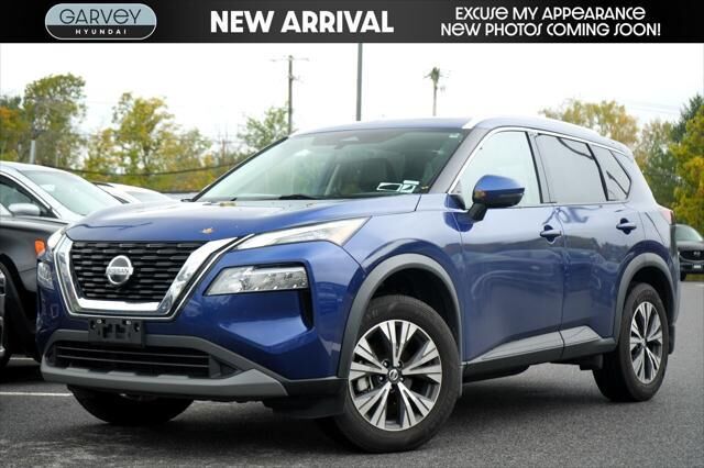 2021 Nissan Rogue SV — photo 1 of 1