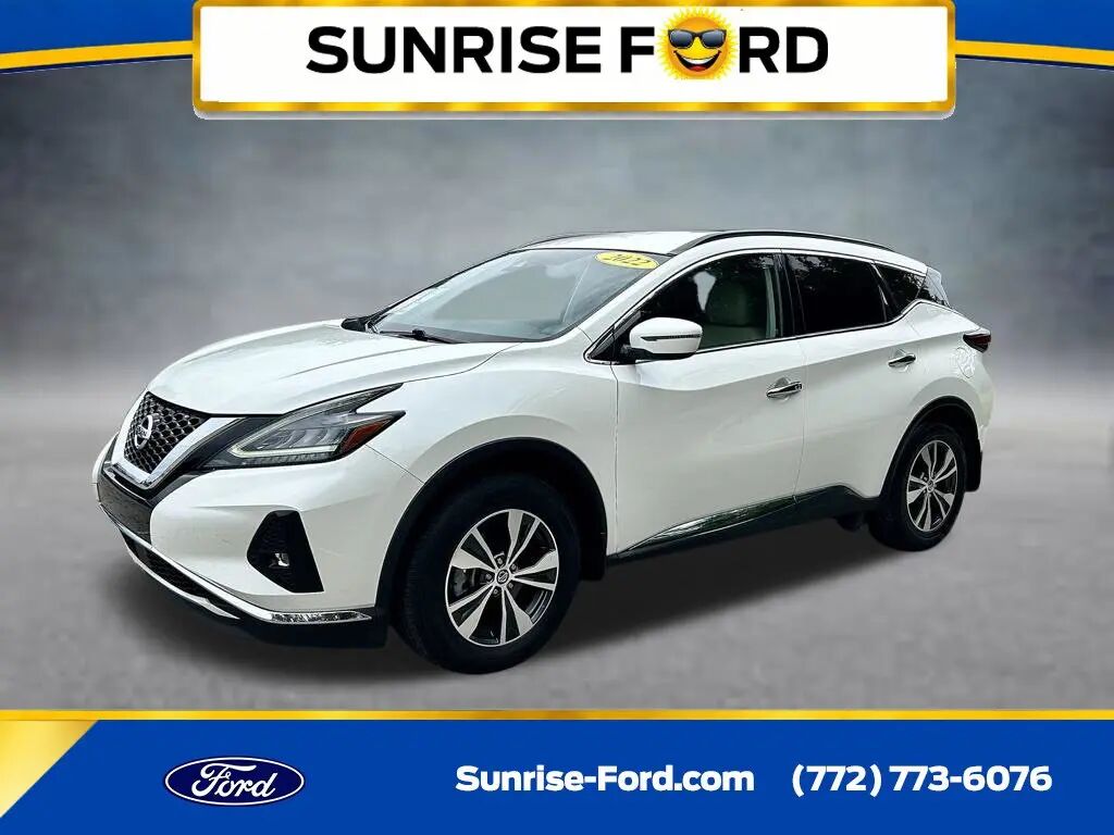 2022 Nissan Murano SV — photo 1 of 13