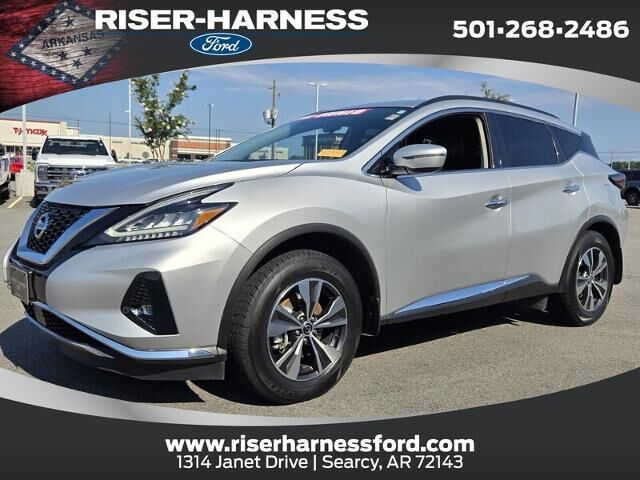2022 Nissan Murano SV — photo 1 of 14