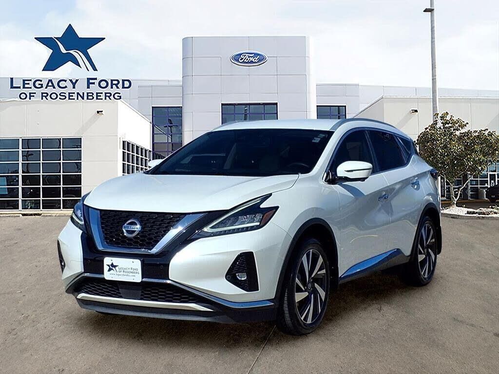 2022 Nissan Murano SL — photo 1 of 3