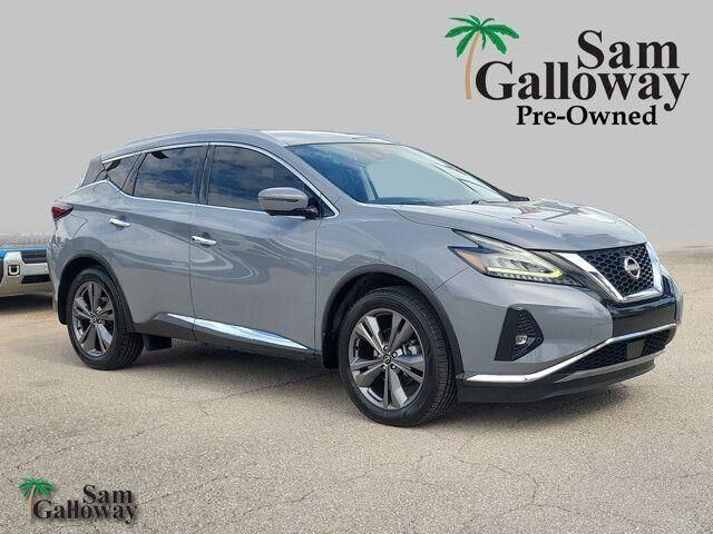 2023 Nissan Murano Platinum — photo 1 of 13