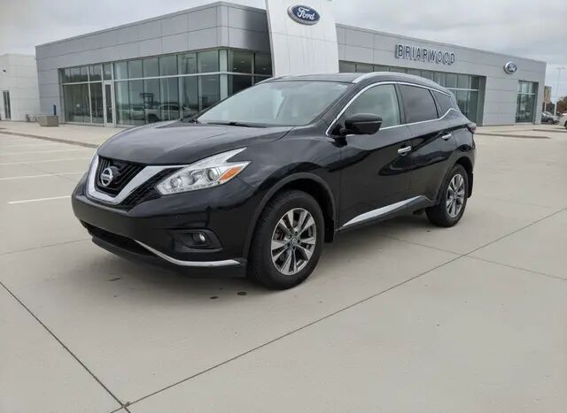 2017 Nissan Murano S — photo 1 of 26