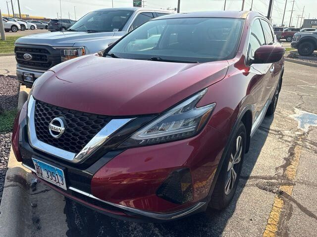 2019 Nissan Murano S — photo 1 of 12