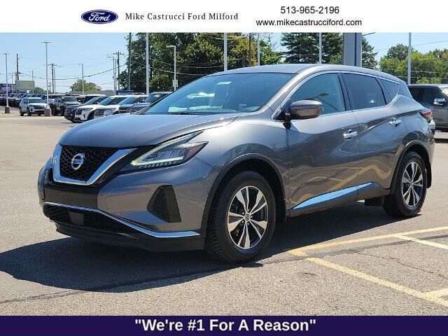2019 Nissan Murano S — photo 1 of 39