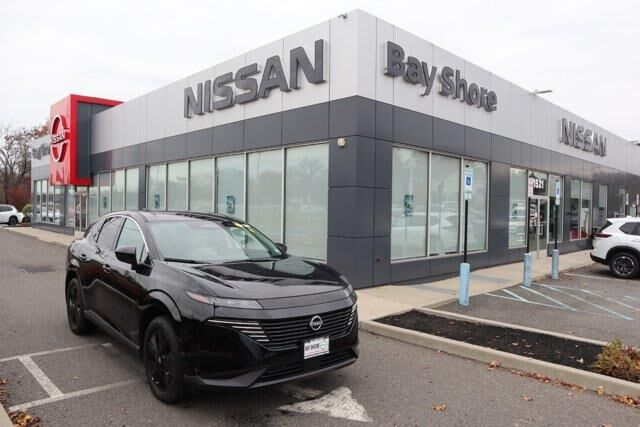 2025 Nissan Murano SV — photo 1 of 81