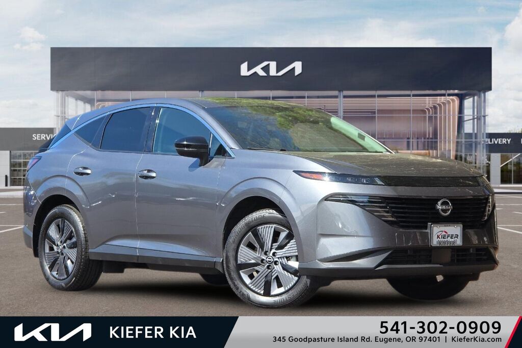 2025 Nissan Murano SL — photo 1 of 13