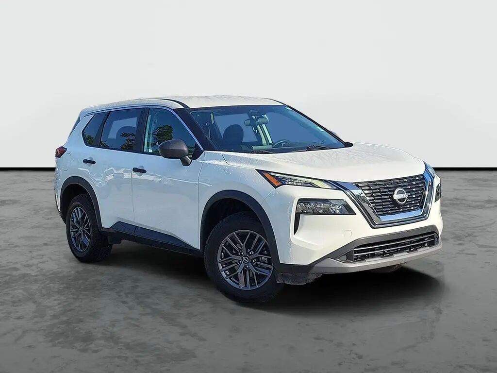 2023 Nissan Rogue S — photo 1 of 13