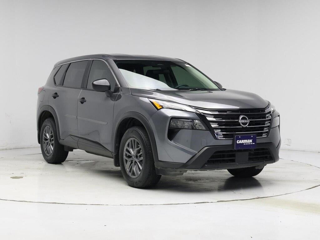 2025 Nissan Rogue S — photo 1 of 13