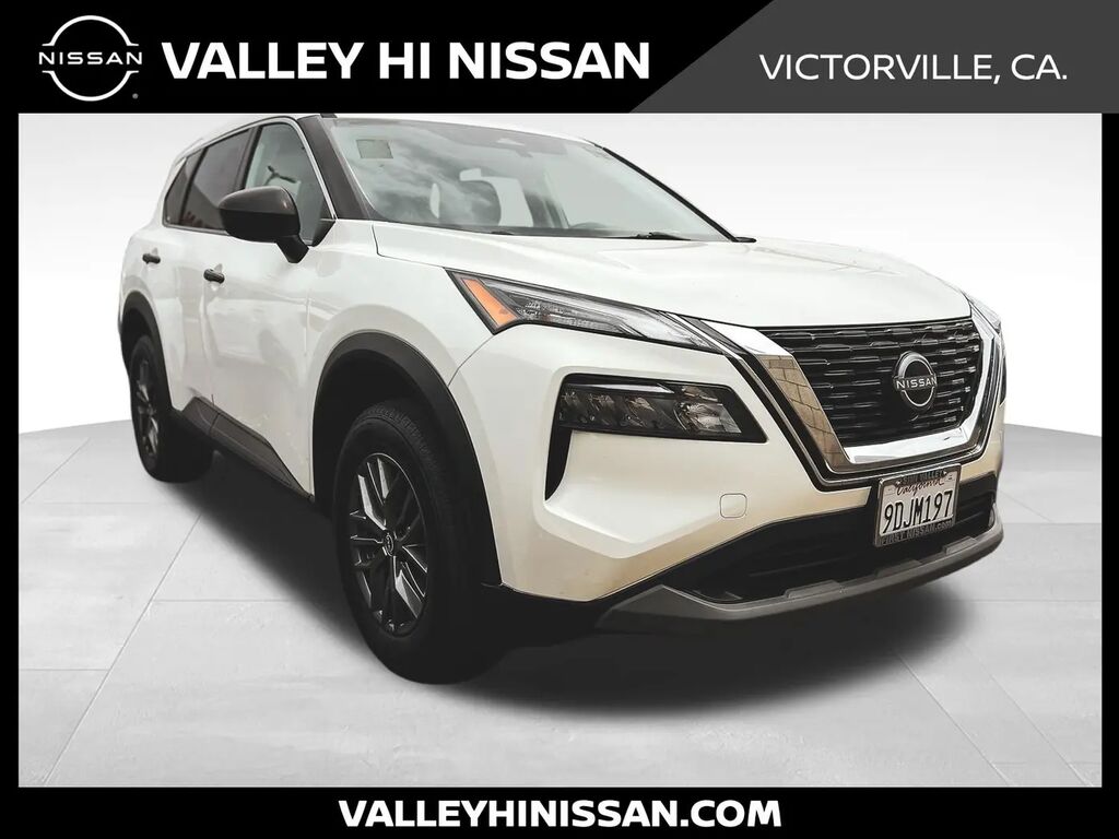 2022 Nissan Rogue S — photo 1 of 1