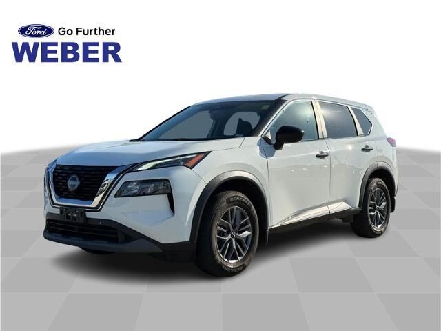 2022 Nissan Rogue S — photo 1 of 39