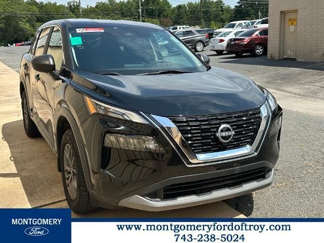 2023 Nissan Rogue S — photo 1 of 13