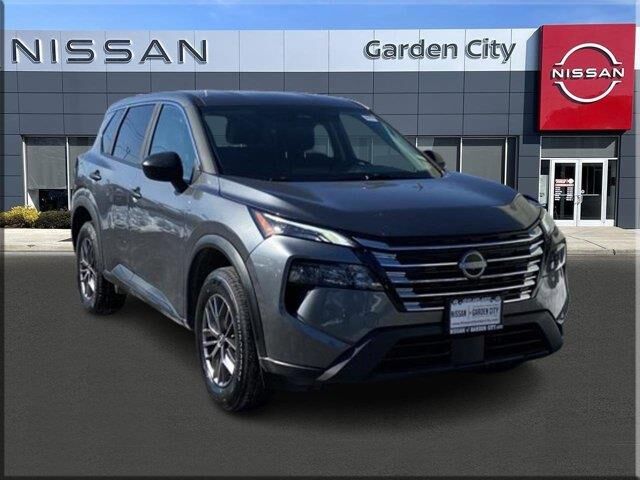 2025 Nissan Rogue S — photo 1 of 26