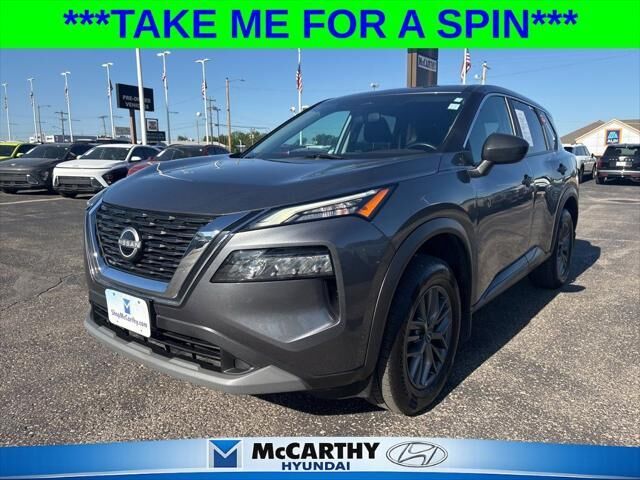 2023 Nissan Rogue S — photo 1 of 14
