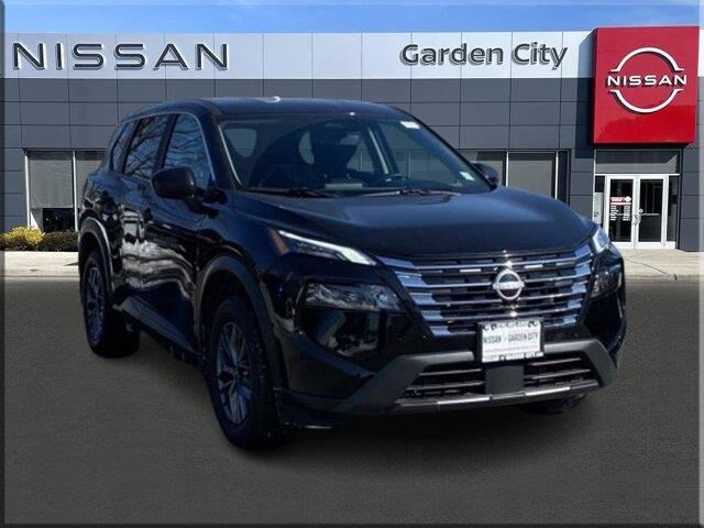 2025 Nissan Rogue S — photo 1 of 26
