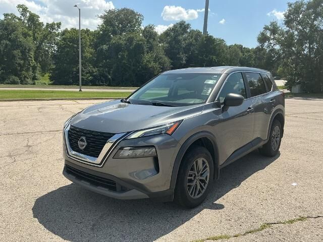 2023 Nissan Rogue S — photo 1 of 13