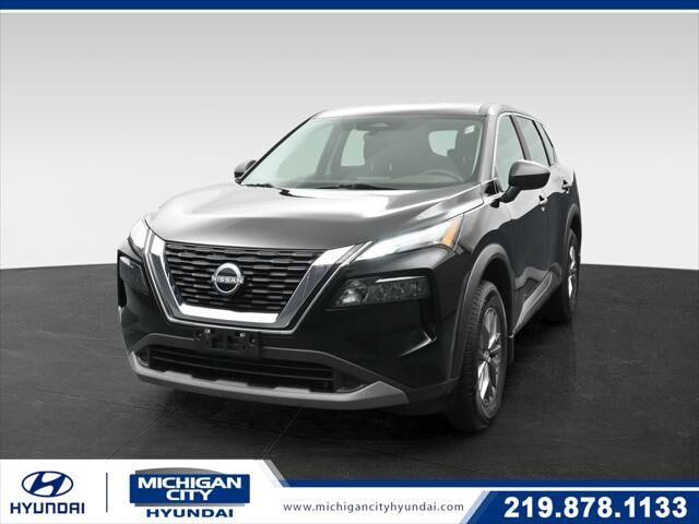 2023 Nissan Rogue S — photo 1 of 13