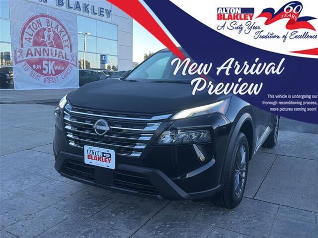 2024 Nissan Rogue S