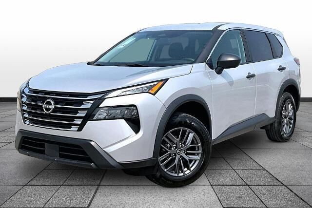 2024 Nissan Rogue S — photo 1 of 13
