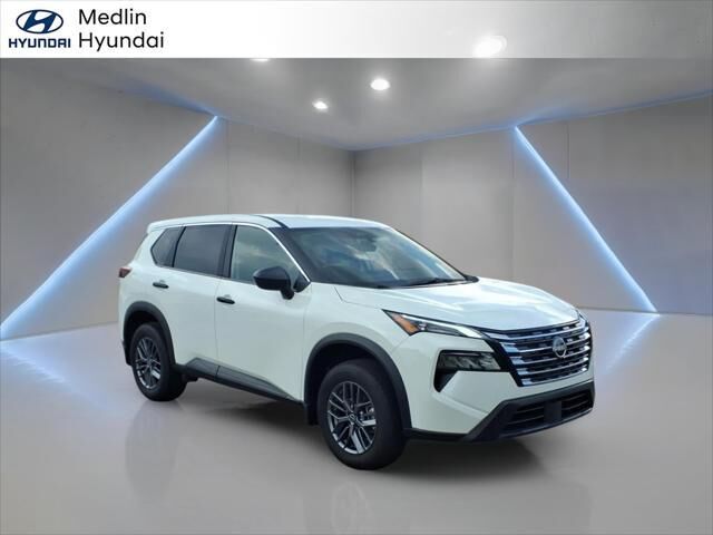 2026 Nissan Rogue S — photo 1 of 26