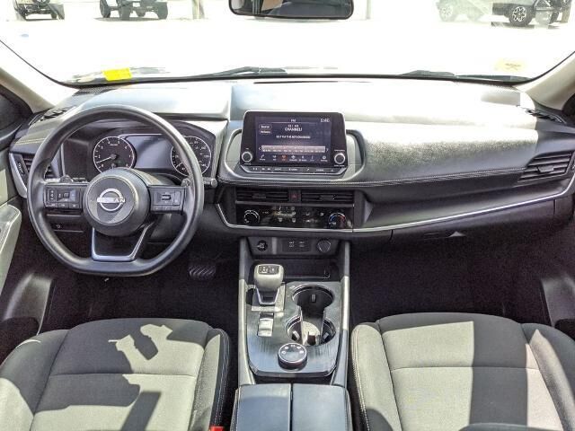 2024 Nissan Rogue S — photo 1 of 17