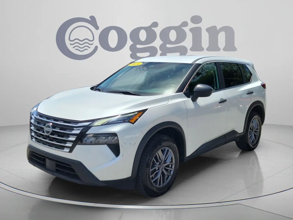 2024 Nissan Rogue S — photo 1 of 13