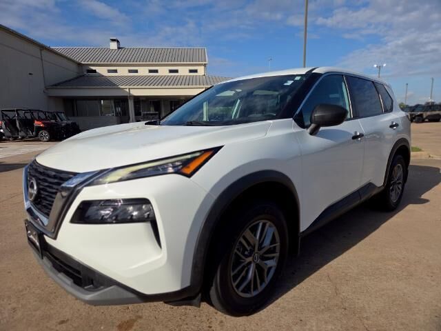 2022 Nissan Rogue S