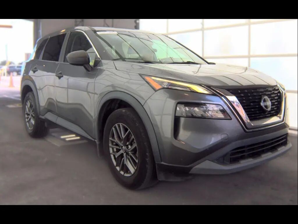 2023 Nissan Rogue S — photo 1 of 3