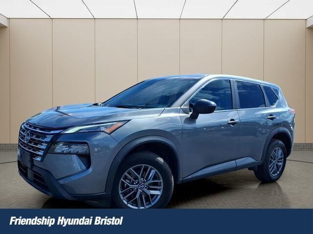 2024 Nissan Rogue S — photo 1 of 1