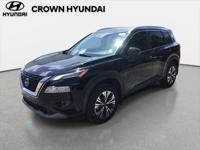 2023 Nissan Rogue SV — photo 1 of 10